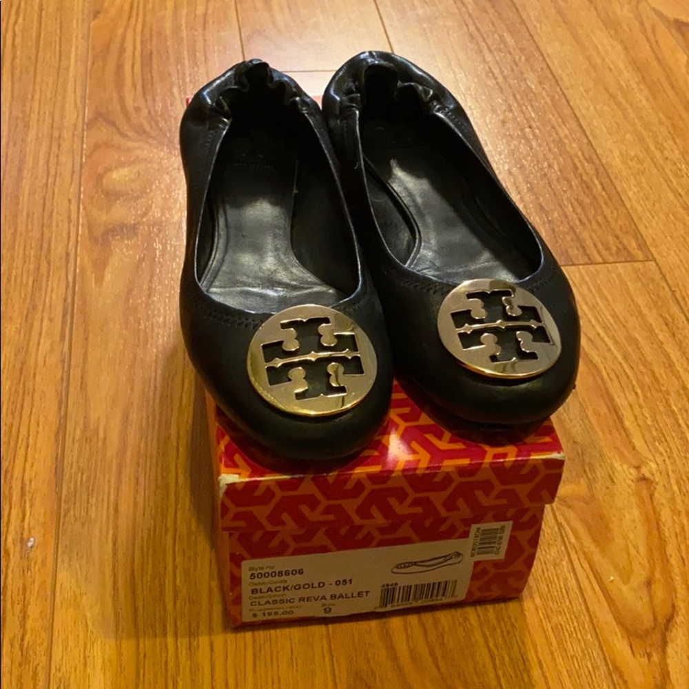 Tory Burch flats